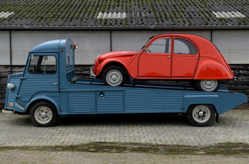 wellisnthatnice:  The Transporter II… by CitroenAZU on Flickr.