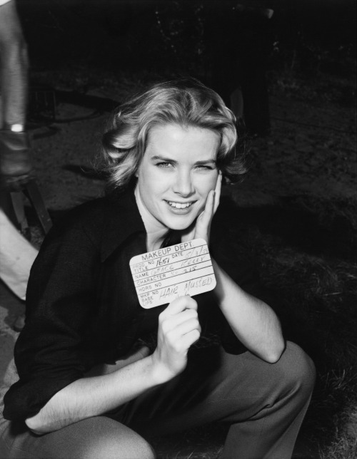 Grace Kelly Makeup Reference Shot From Green Fire (1954). The Card She Holds Reads Hair Mussed, And Is