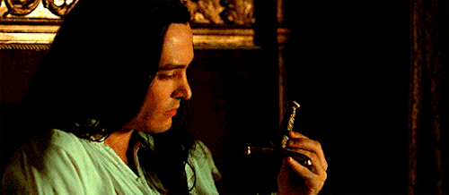 juliavenom:Not a fan, but he is dangerously beautiful