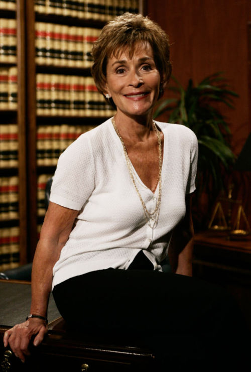 canino7: jgywidit: Judge Judy is so hot, women of a certain age!! She can sit on my face and wiggle 
