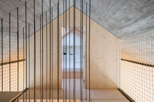 artchiculture:  designed by dekleva gregorič arhitekti | Karst, Slovenia More pictures: http://bit.ly/12Vj5bP