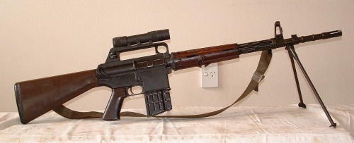 tacticalhoneybadger:Armalite AR-10.