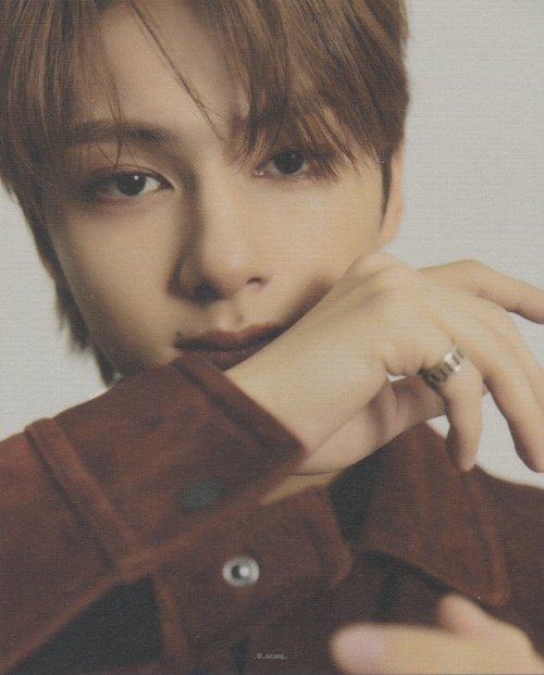  Jun for SEVENTEEN 2021 Season’s Greeting Photobook © _scanj_ [01, 02, 03] don’t edit; take out with