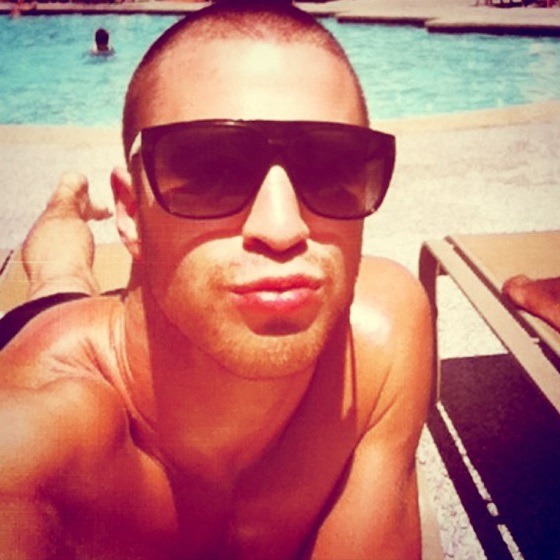 romancingthelookyloos:  some-boys:  Lockhart Brownlie, Katy Perry dancer.  Can I