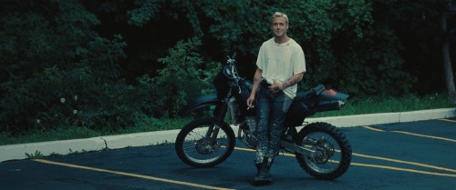 peliculasynadamas: The Place Beyond the Pines (2012), Derek Cianfrance