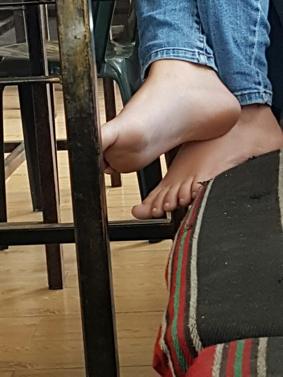 yonibonbon:  (must love feet)