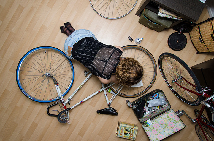 mymodernmet:  French photographer Florian Beaudenon&rsquo;s series Instant Life offers