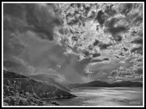 #kefalonia #assos #ionianislands #sea #sky #instablackandwhite #insta_bw #bnwlas #bw_society #insta_