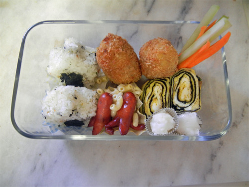 Sailor Moon Noodles Bento Box - Love At First Bento