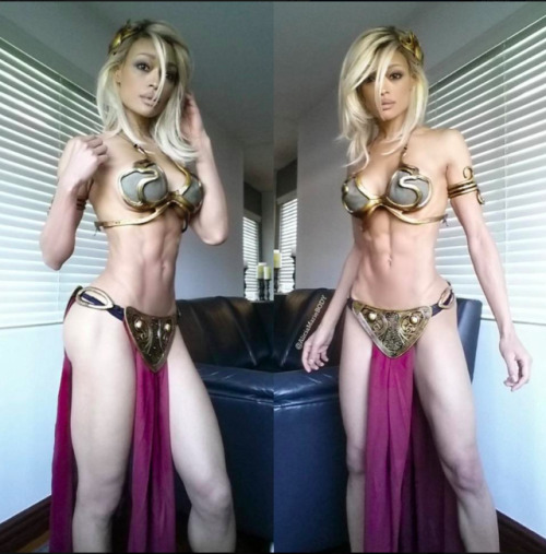 draigasx: Some sexy fit cosplay slave Leia. The best cosplay subject.