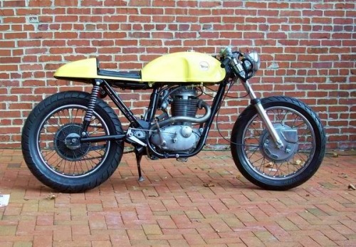 caferacerdesign: Cafe Racer Design SourceBSA 500 @caferacerdesign