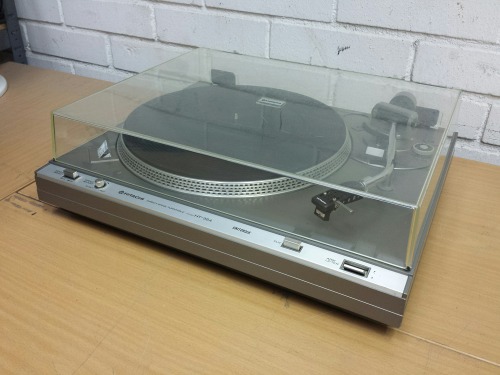 Hitachi HT-354 Direct Drive Turntable, 1979