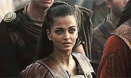 queensofhighgarden:Ladies killing it in armour“The most dangerous woman of all is the one who refuse