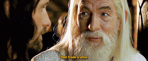 tlotrgifs:Yes. yes, he’s alive…