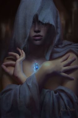 fantasy-art-engine:  The Oracle by Dalhig