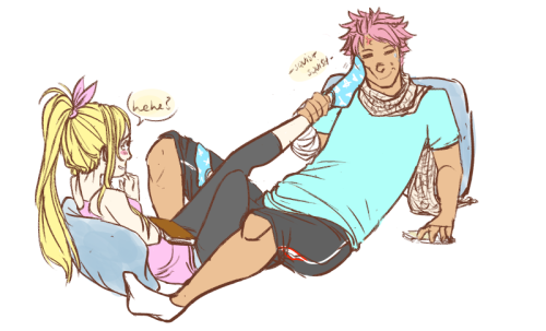 princessheartfilia:  brain: put ur foot on his faceme: whybrain: u gotta.//looks at pile of unfinished bday gifts and requestshahaha…hah..long time no nalu right guys //sweats nervously