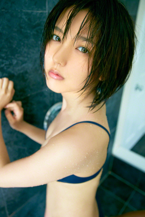 genjoshi:  tokujiro:  Erina Manohttp://ift.tt/1WjlBiJ