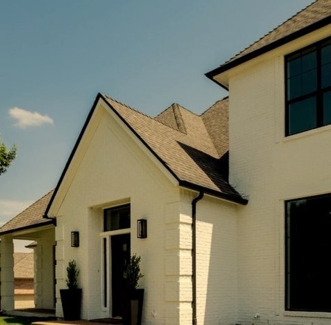 Dallas Traditional ExteriorInspiration For A Mid-sized Timeless White Two-story Brick House Exterior