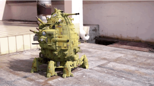 This goofy toy super-tank belongs in a bizarro World War Ipopme.ch/6137B8lb3