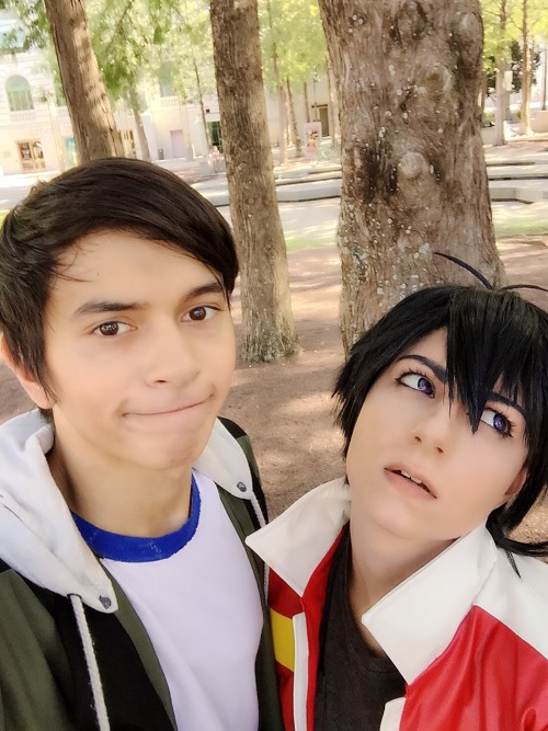 bridoof:Space boyfriends âœ¨ðŸ‘¾âœ¨ did a quick test and shoot for these two today in prep for AFO this weekend~