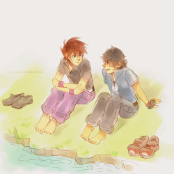 feradoodles:  some palletshipping&lt;3 when will gary return from the war?? 