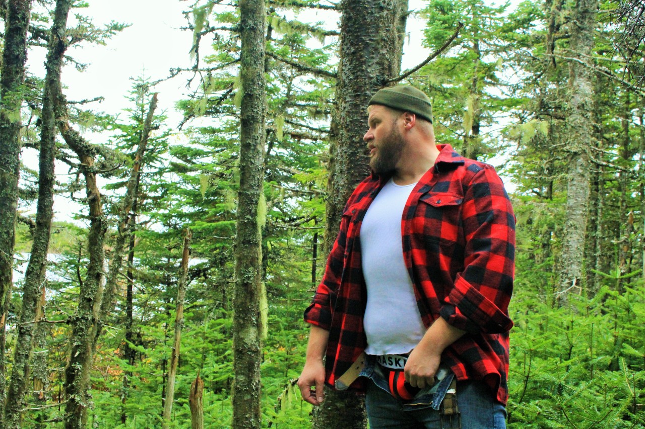 bigboypowerlifter:  Day in the woods……… 