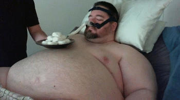 goinfor400:  thefatzone:  this guy is living the dream of so many people in the gainer/