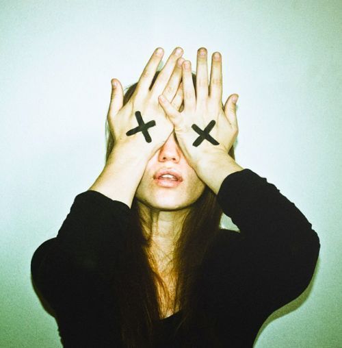 pastel-goth-sparkles:  ･ﾟ☾*✧･ﾟ☯*♡ •Bitch DON’T KILL my vibe• ♡*☯･ﾟ✧*☽･ﾟ