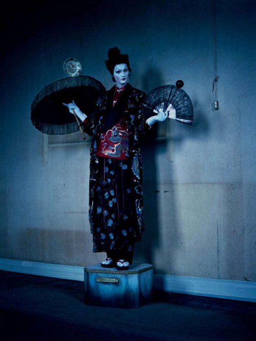 “Mechanical dolls” a Tim Walker editorial for Vogue Italia, October 2011