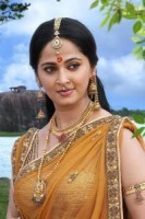 Anushka shetty hot navel