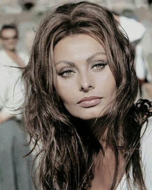 Happy Birthday To Stunning & Legendary Italian Actress Sophia Loren(Born 20th September 1934)Pic