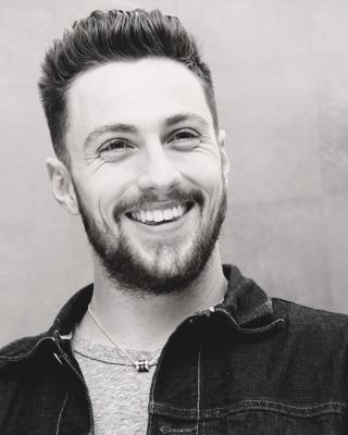 existenceofsomeday:  Aaron / &lsquo;Godzilla&rsquo; Press Conference 