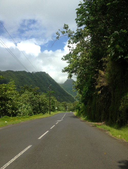 hellotahiti:  Tahiti isn’t all about beach…