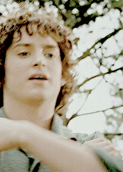 rhivendell:costumes of middle-earth | frodo’s blue shirt