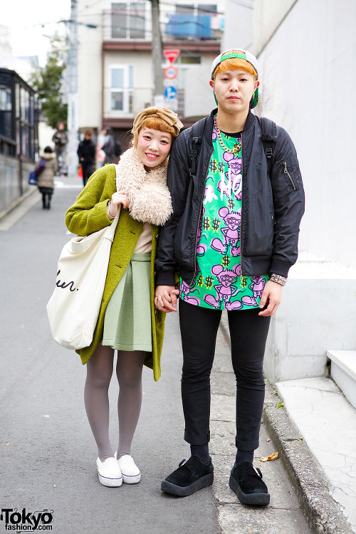 Cute Harajuku couple with similar hair color and both wearing shades of green. She&rsquo;s weari