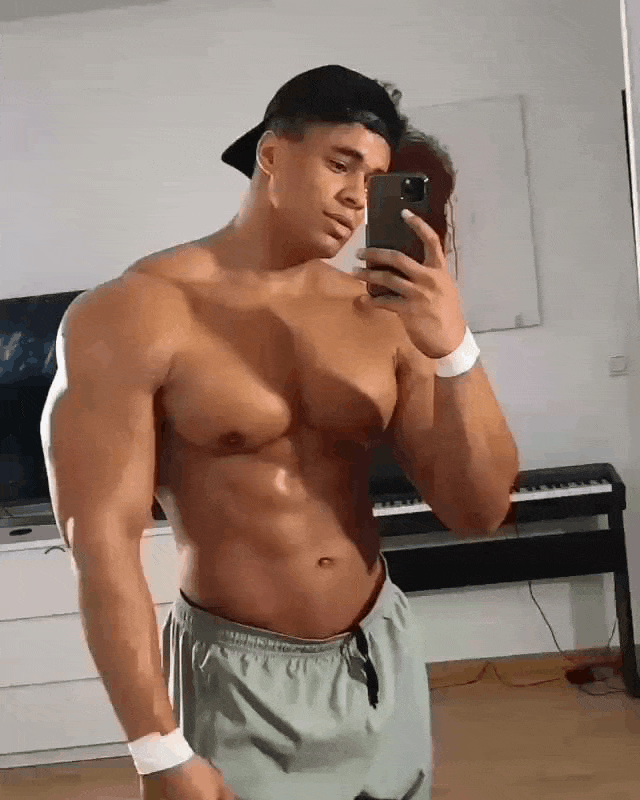 justaclumsylgbtqdude:Onome Egger