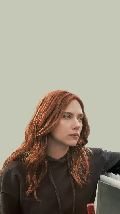 Scarlett Johansson/Natasha Romanoff {random lockscreens} ✨— If you use, please give credits on twitt