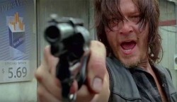 reedus-place:  I love you, angry Daryl.