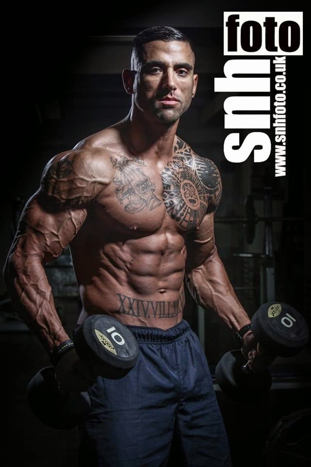 cdnlifter27:  Haider MehdiPhotos: SNH Foto   https://www.facebook.com/HaiderMehdiPersonalTraining/photos_stream
