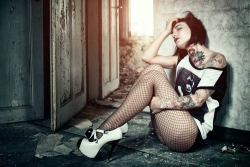 Hot Girls Inked