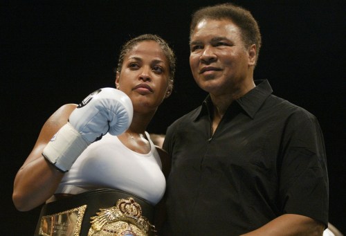 17mul:  cultureunseen:  Laila Ali and Muhammad Ali   She’s actually very pretty