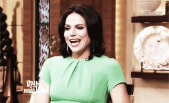 queenmaura:Fangirl Meme↳ 7 Celebrities | Lana Parrilla