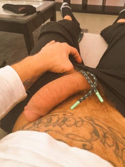 straightrealmen:  Hot straight hunk!!!
