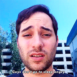 hamburgerboob:  He has the best face. I miss that man.