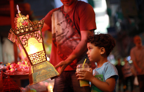artificialnocturnes:  Photos of Ramadan 2013 from around the world (x) 