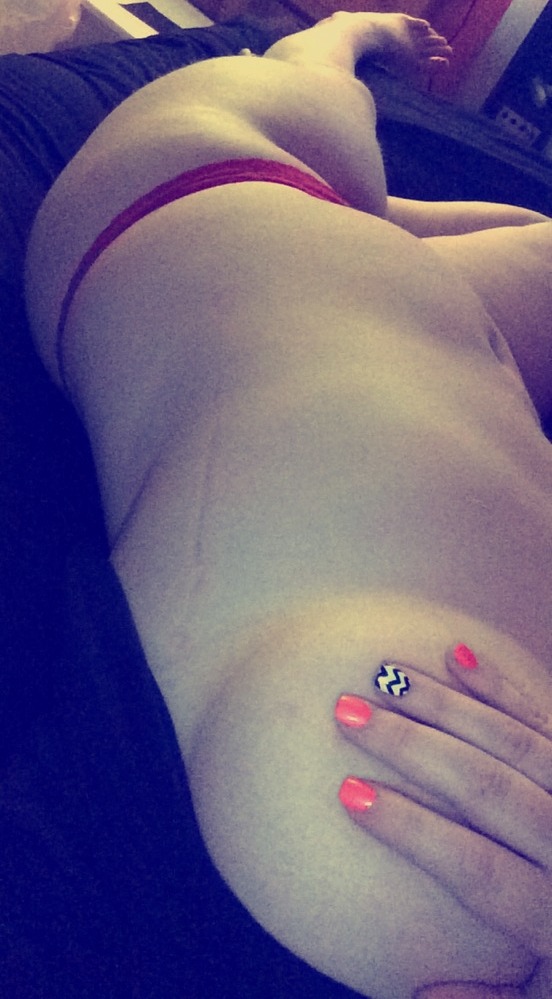boy-girlxo:  Nudie and Naughty ;-) 