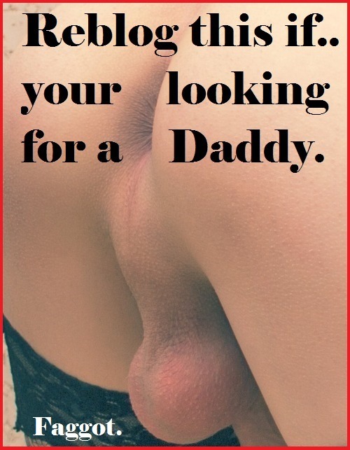 bi-sissy:  sissystable:  Everyone is looking for a Daddy, right ?  Daddy, Hengst, Zuhälter, Stecher … her damit!