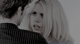 dicaprios:gtkm: ten relationships — tenth doctor & rose tylerso the year five billion, the sun expands, the earth gets roasted…  that was our first date. we had chips.