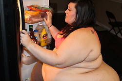 bricout:  ssbbw eating porn pictures