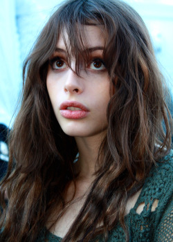 hindsightt:  Charlotte Kemp Muhl